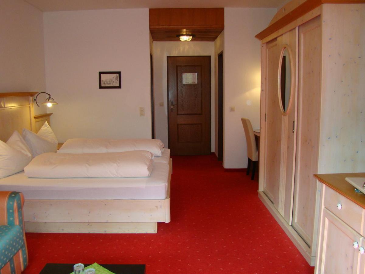 Hotel Neuwirt Mauterndorf  Exterior foto